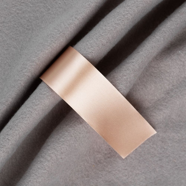 Лента сатиновая Satin 35 XXL, светло-бежевая, 250 см Лента сатиновая Satin 35 XXL, светло-бежевая, 250 см